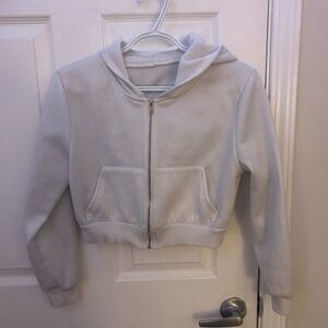 Cropped sweater. SHEIN. White.